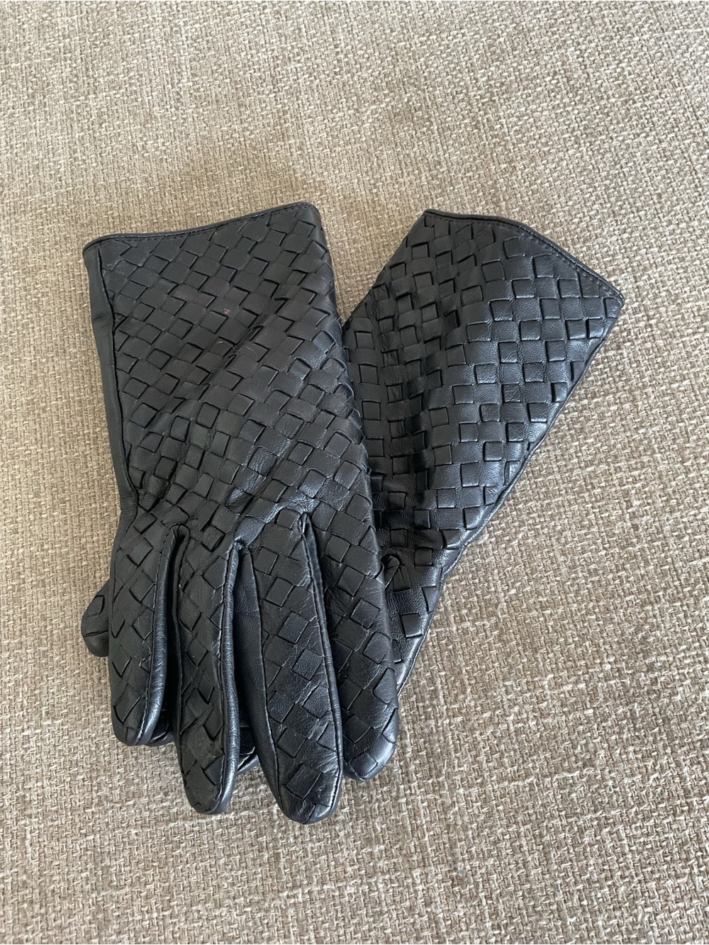 Renee’s New York Black Woven Leather Gloves